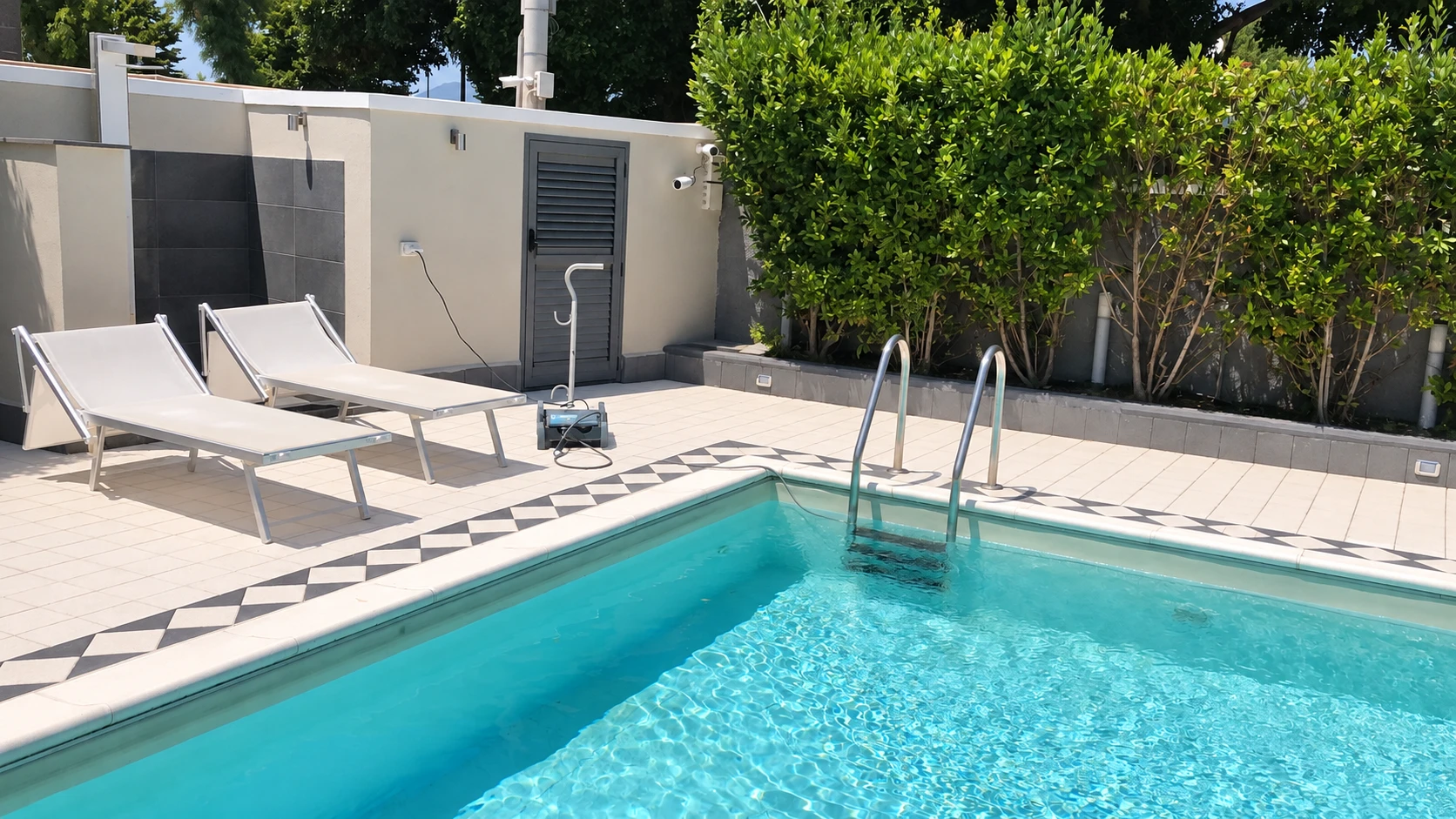 Viagrande (CT) Piscina